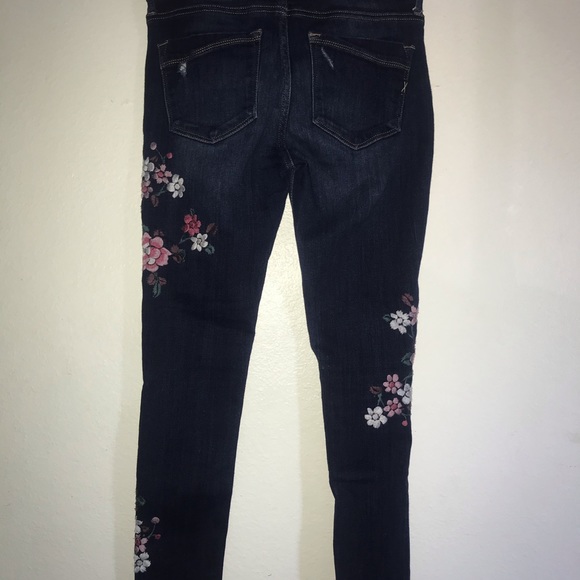 Mid Rise Floral Embroidered Dark Jean Leggings - Picture 3 of 12